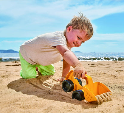 Hape Monster Sand Digger Beach Toy - Kids Sand Scoop and Claw Construction Toy - Outdoor Beach and Sandbox Play Tool for Toddlers
