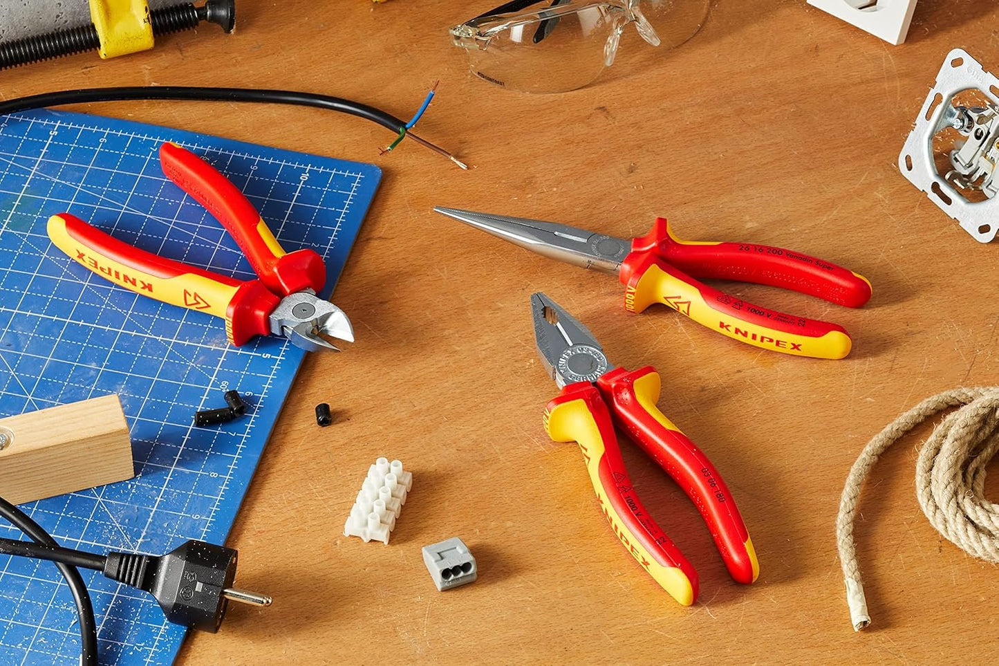 Knipex 1000V VDE Insulated Safety Pliers 3-Pieces Set