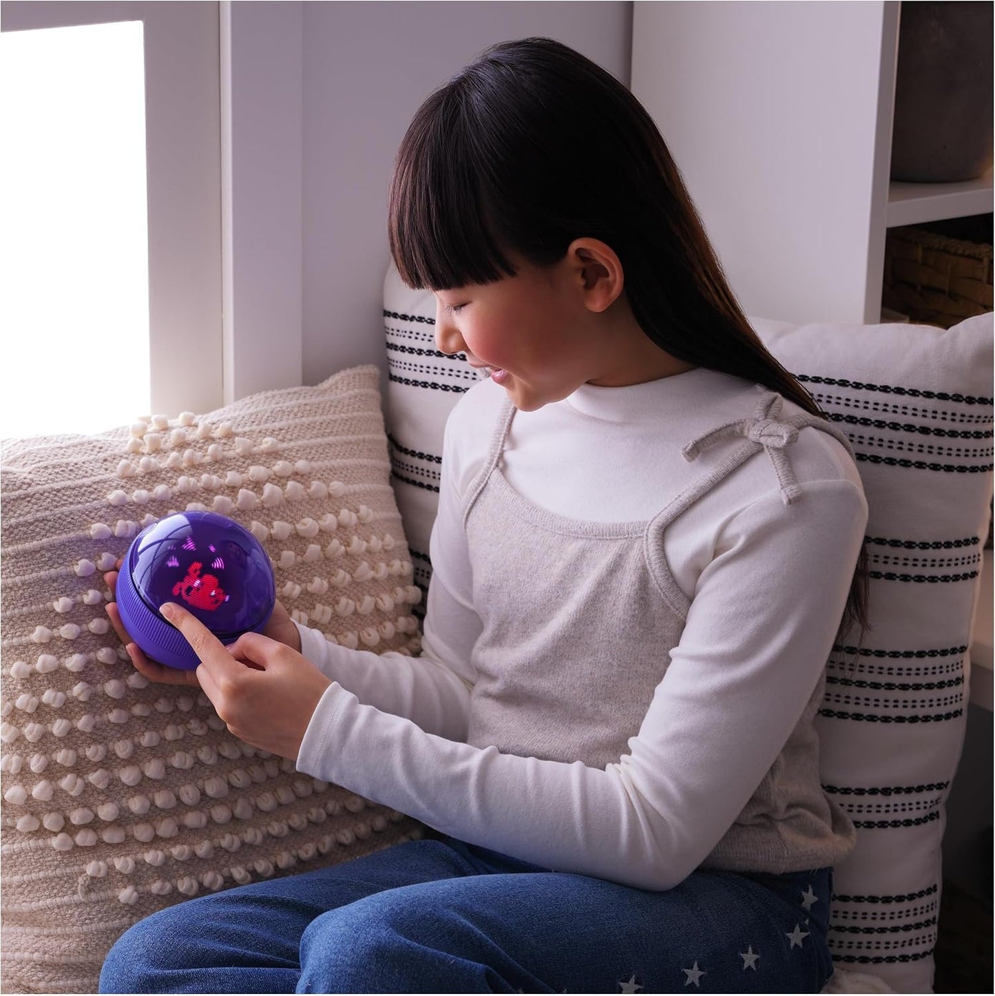 Bitzee, Hamster Ball Interactive Toy with Over 20 Hamsters Inside, Rolls and Reacts to Touch, Digital Pet Kids Toys for Girls and Boys Ages 5 and up.