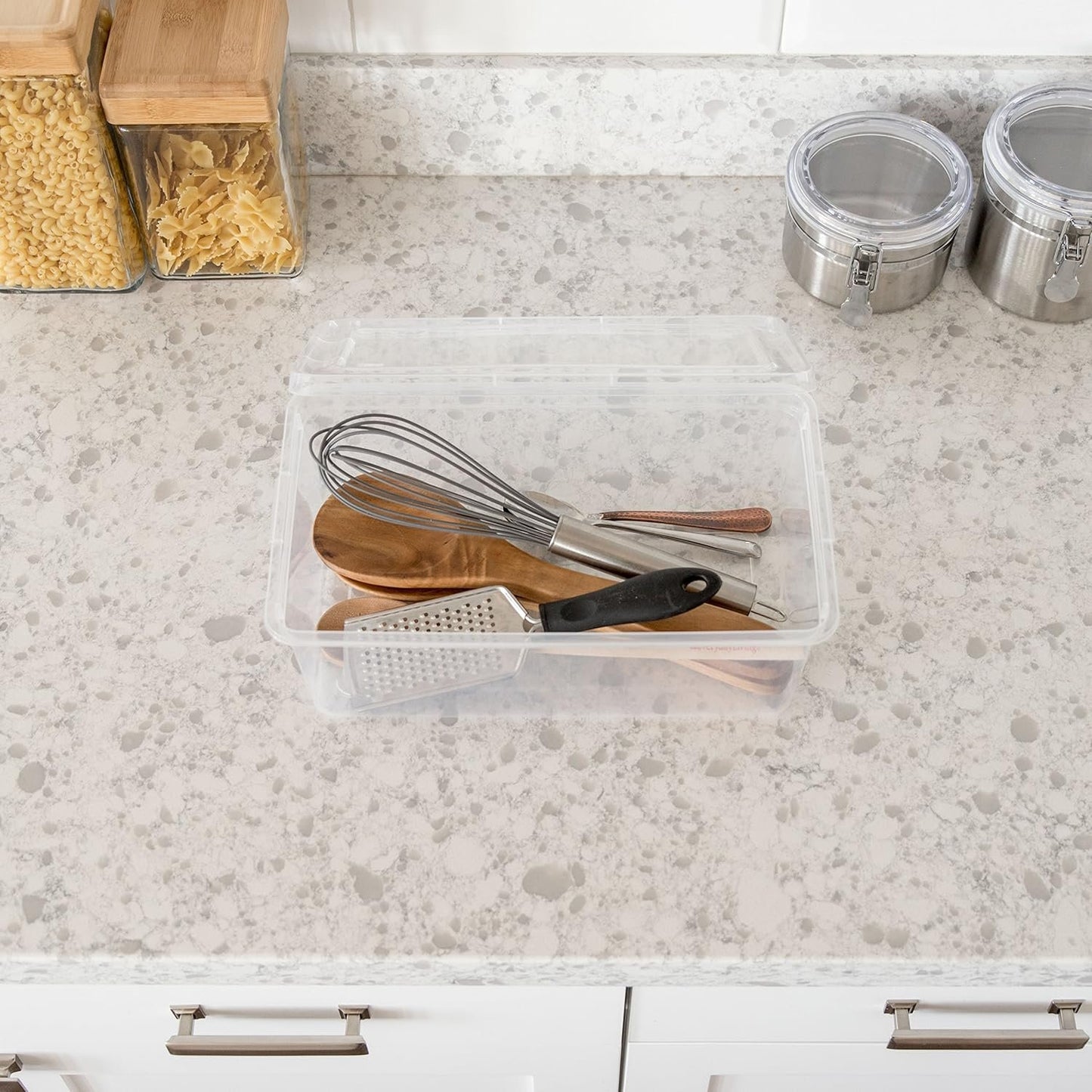 IRIS USA Storage Box 5.7 L, Stackable BPA-Free Plastic Bin with Lid, Organizing Containers, 20 Pack, Clear