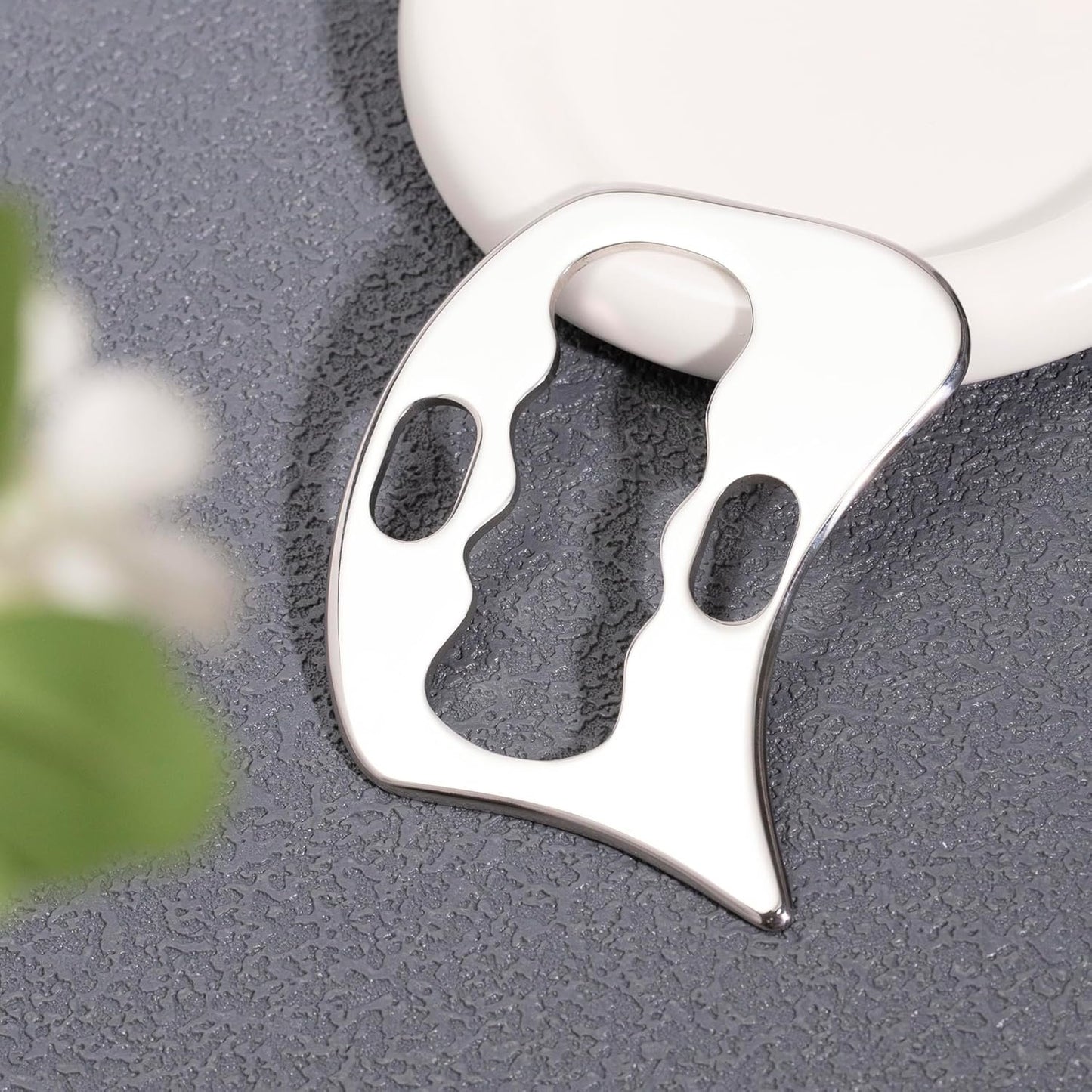NCCYOOT Gua sha Tool Stainless Steel gua sha-Set 4pcs -iastm Tool Gussha Massage Tool Muscle Scraping Tool for Soft Tissue Therapy and Reduce Arms,Back, Legs, Shoulder Muscle Pain(XGshan)