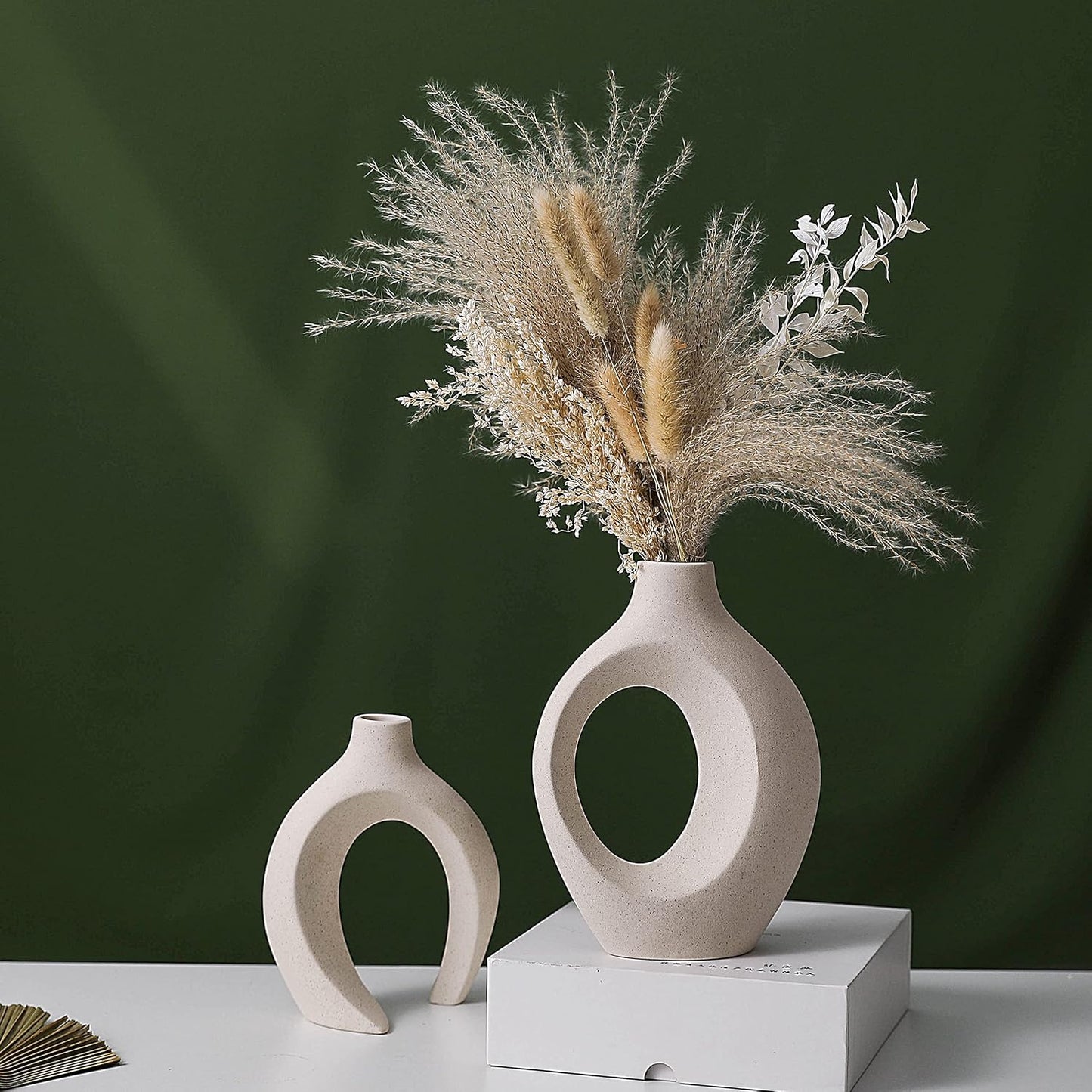 Ceramic Vase Set - 2 Flower Donut Modern Vases for Home Décor, Creative White Vases Minimalism Style Decor Vase Table Vase for Living Room Entryway Bookshelf Mantel Centerpieces Shelf