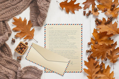 Better Office Products Vintage Airmail Stationery Paper Set, 100-Piece Set (50 Lined Sheets + 50 Matching Envelopes), Letter Size 8.5 x 11 inch, Double Sided & Lined Paper,