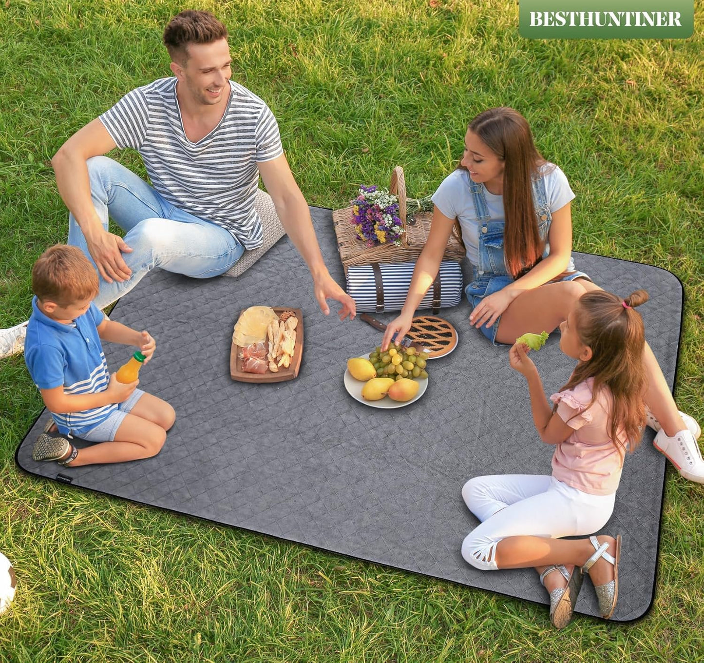 BESTHUNTINER Warm Blanket with Fleece Lining,Large Stadium Blanket,Waterproof,Thermal,Sleeping Gear for Camping,Emergency,Space,Car Blanket,Airplane,Hiking,Picnic.