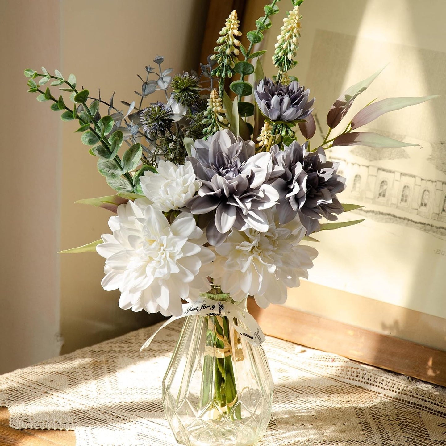 PERFNIQUE Fake Flowers with Vase, Silk Dahlia Faux Flowers in Vase, Artificial Flowers Bouquet for Home Decor, Floral Arrangement for Dining Table Centerpiece, Boho Flower Decor (White and Blue)