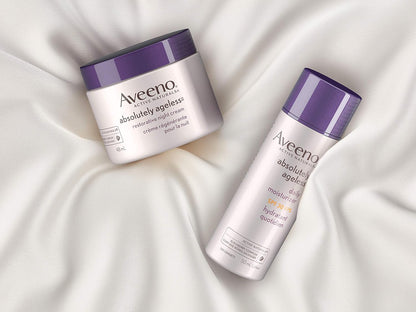 Aveeno Absolutely Ageless Daily Moisturizer SPF 30, Anti Aging, Face, Winkle Cream, Antioxidant Blackberry Complex; Vitamin C & E,Bottle, Pack of 1, 50 mL