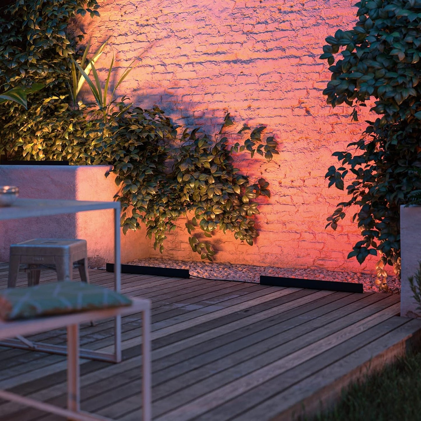 Philips Hue White & Colour Ambiance Amarant Smart Outdoor Linear Light