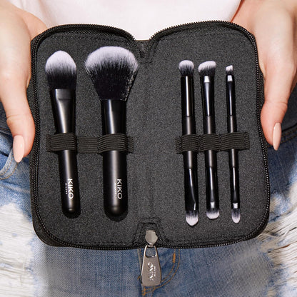 KIKO Milano Travel Brush Set, Travel Bag with 5 Professional Brushes
