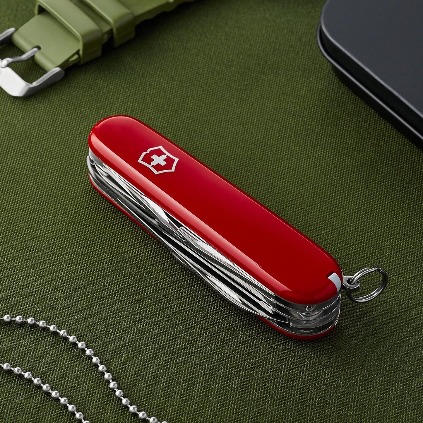Victorinox Swiss Army 53931 Fieldmaster Pocket Knife, Red